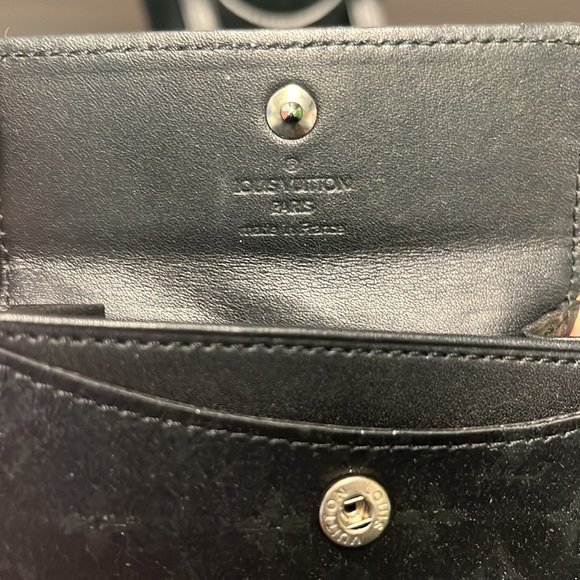 Louis Vuitton
2001 Pre-owned Monogram Little Bucket Handbag w/ Matching Wallet! - Picture 5 of 8